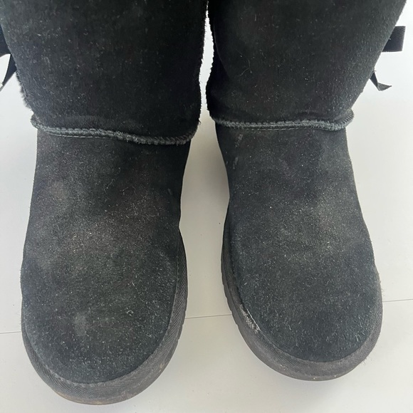 Koolaburra triple bow boots - Picture 3 of 10